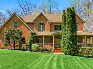 213 Andorra Ln, Clinton, TN 37716