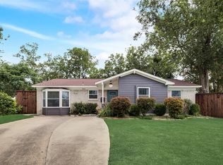 9043 Woodshore Cir, Dallas, TX 75243