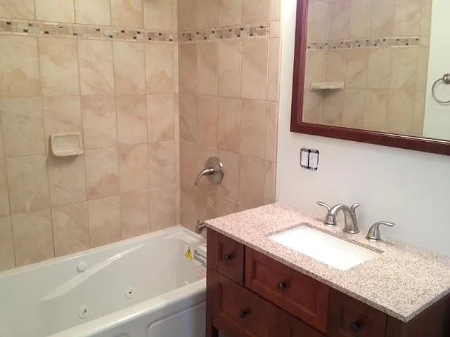 200 Brooks St #1 — Photo 10