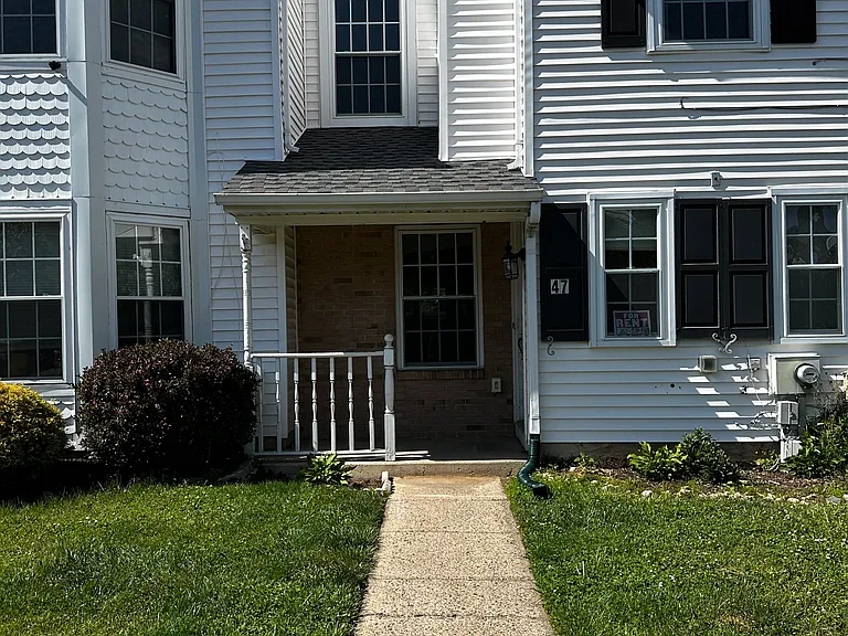 47 Plumly Way — Photo 1