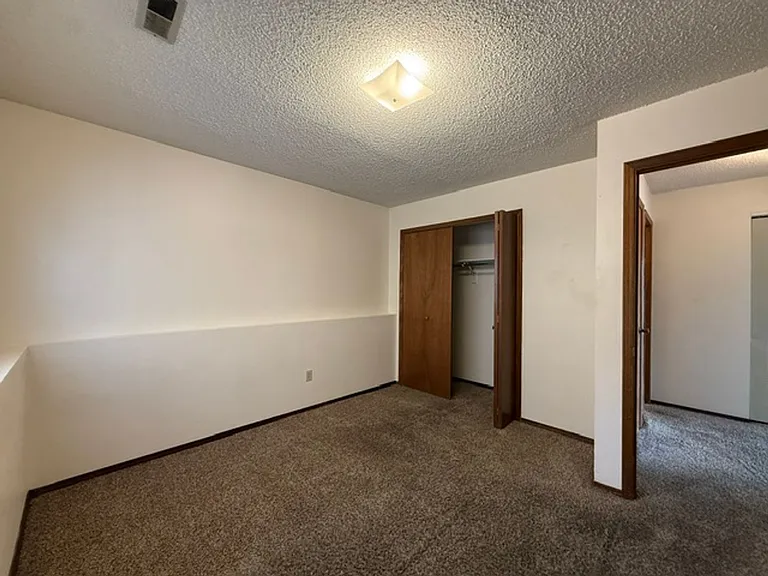 1122 Yuma St — Photo 12