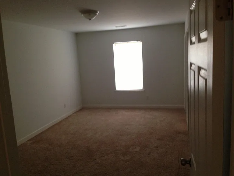 253 Mary High Dr — Photo 6