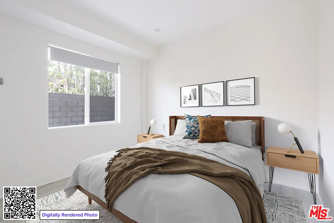 3 bed, 3.0 bath, 1260 sqft, $3,395 — Photo 4