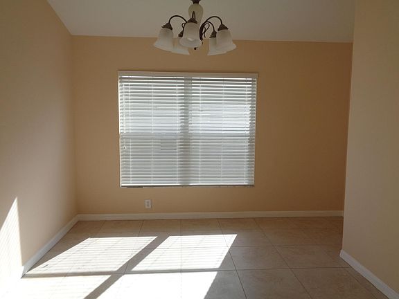 Formal dining room or ?