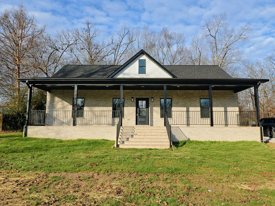 1st image of 507 Callahan Dr