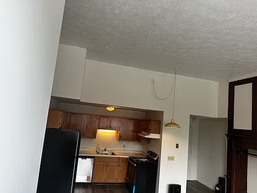 42 Rochester St Photo 1