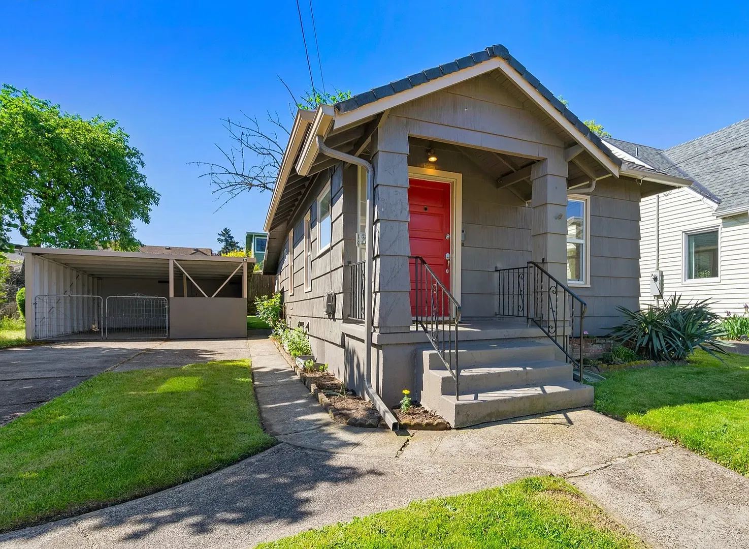 Charming 1 bed, 1 bath home with a large yard in historic Piedmont! — Photo 2