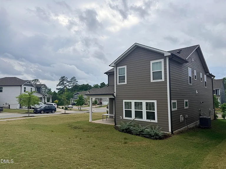 641 Sage Oak Ln — Photo 6