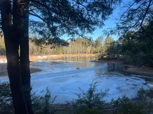 40 Benjamin Way, Waltham, ME 04605