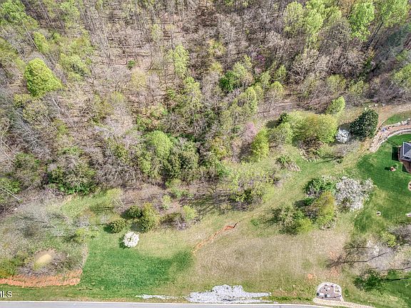 3rd image of 2436 Duncans Retreat Dr