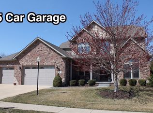 6805 Greenwich Pl, Peoria, IL 61615