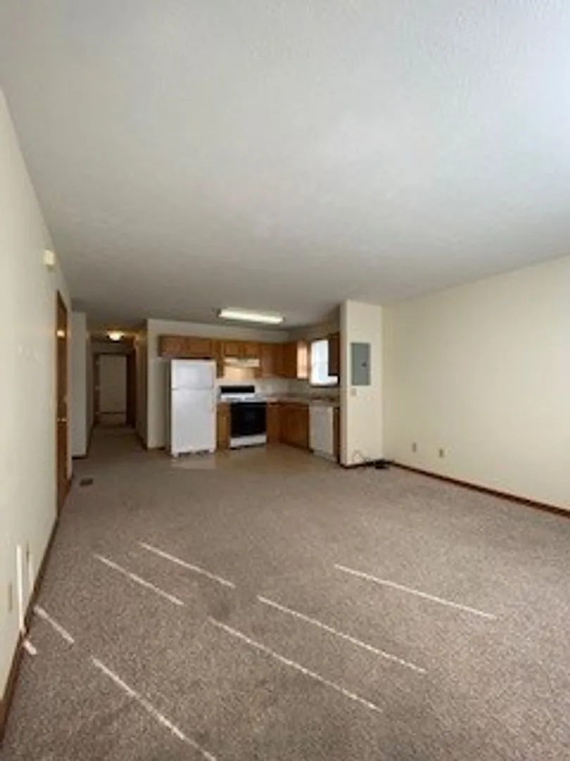 212 Stonewall Court — Photo 1