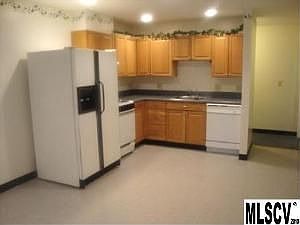 5th image of 312 W 12th St