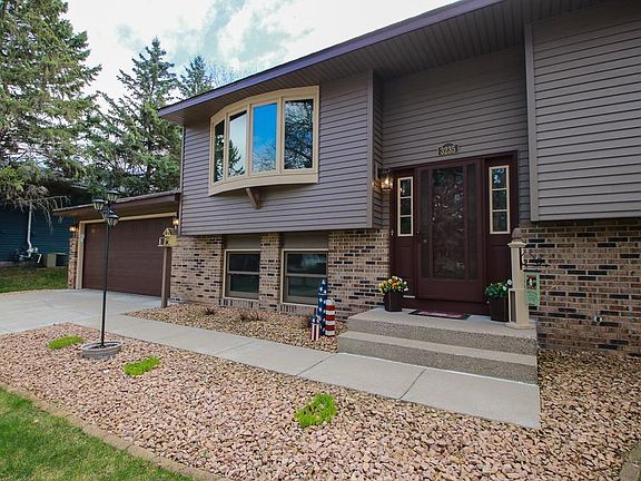 3rd image of 3235 Canterbury Ct
