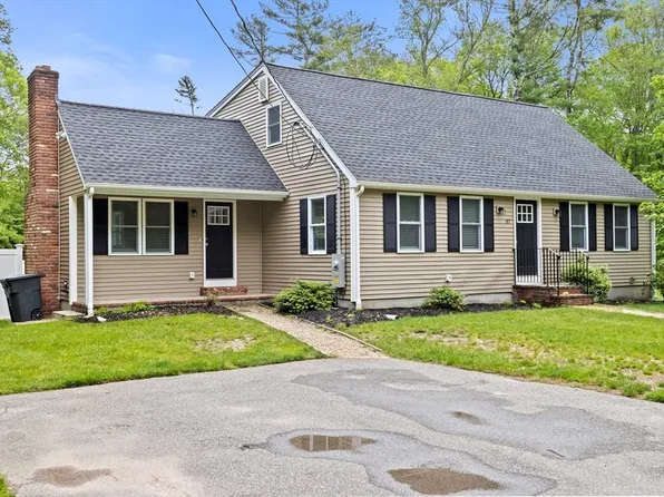 57 Lakeside Ave, Lakeville, MA 02347