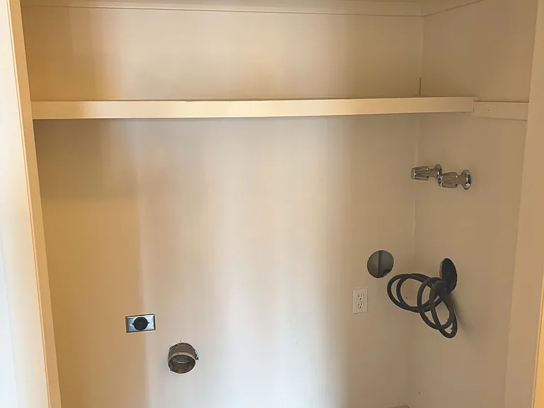 353-359 S White Cloud Dr #4 — Photo 7