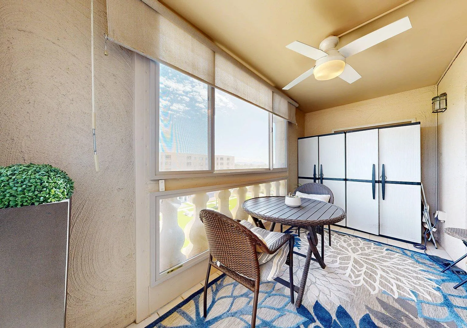2 bed, 2.0 bath, 1200 sqft, $2,000 — Photo 4