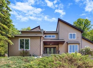 4 Sky Top Dr, Denville, NJ 07834
