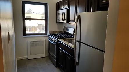 Rented by Realty Queens LLC