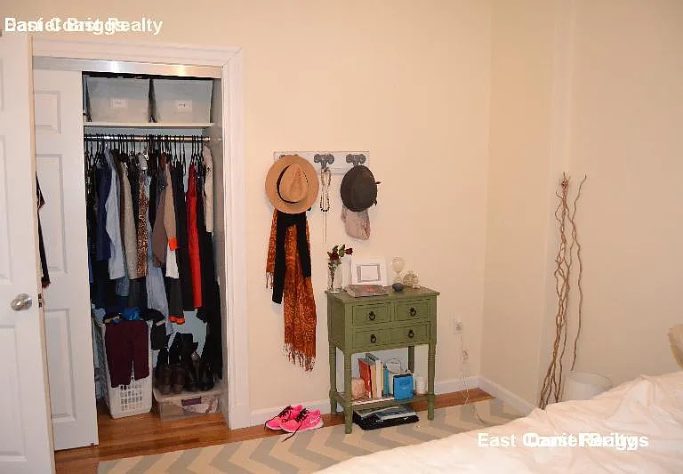 1942 Beacon St #3 — Photo 13