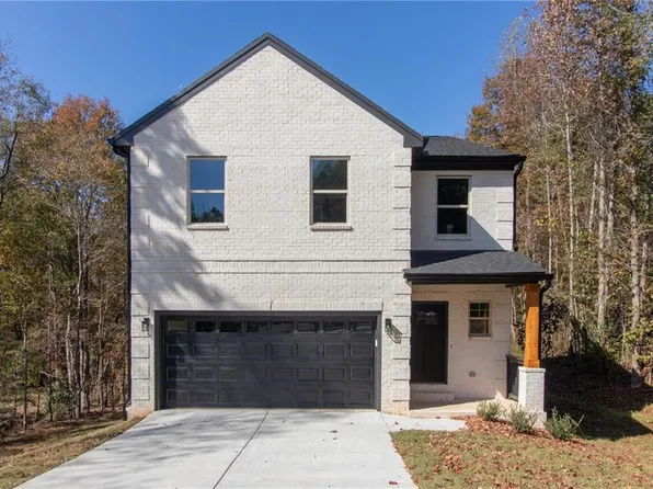 60 W Manderly W, Covington, GA 30016