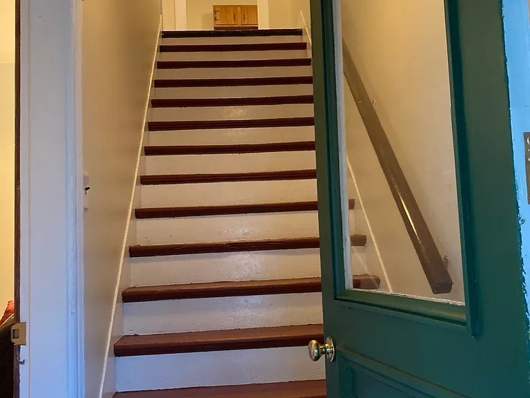 34 Maple St #B — Photo 8