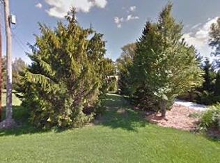 5435 Shepper Rd, Stockbridge, MI 49285