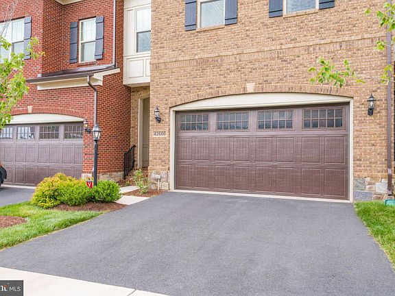 3rd image of 42600 Dreamweaver Dr