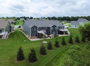 Pleasant Farm Condominium, Slinger, WI 53086