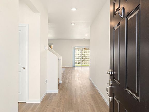 3rd image of 28415 77th Drive NW