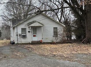 1017 Locust St, Cape Girardeau, MO 63703