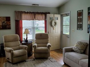 1830 Vincenza Dr APT D, Eldersburg, MD 21784