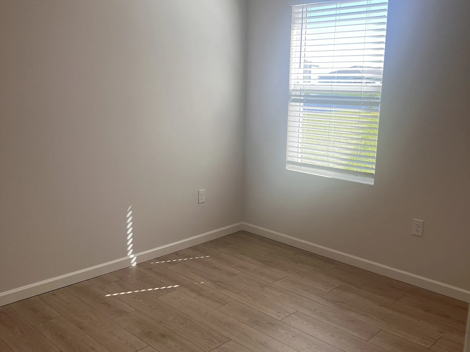 1654 Garabaldi Circle Southeast - 1 — Photo 3