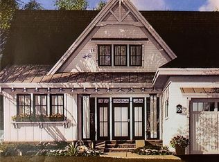 63 Parkwood Dr, Pawcatuck, CT 06379