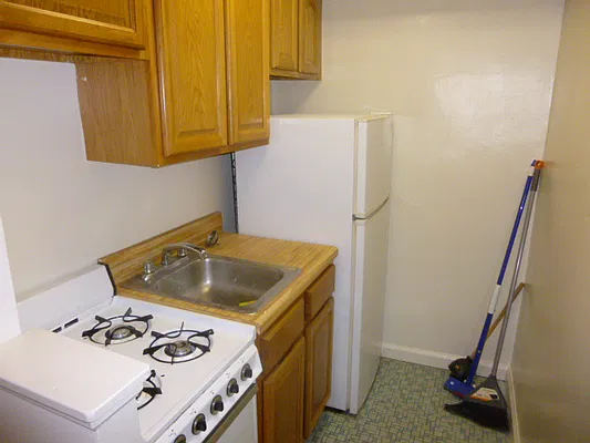 Rented by JK Dansar Corp | media 22