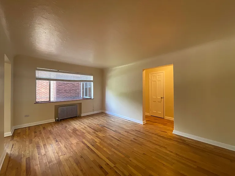 Don Edward Apartments — Photo 21