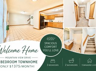 103 Mountain View Dr, Johnson City, TN 37601