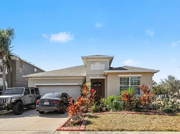 2130 Roanoke Springs Dr, Ruskin, FL 33570