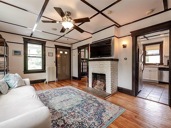 4th image of 187 Prospect Ave