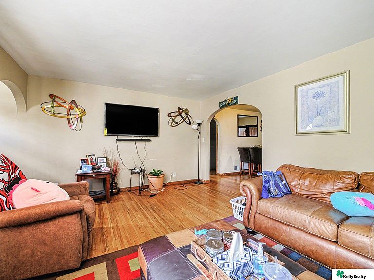 Listing photo 4