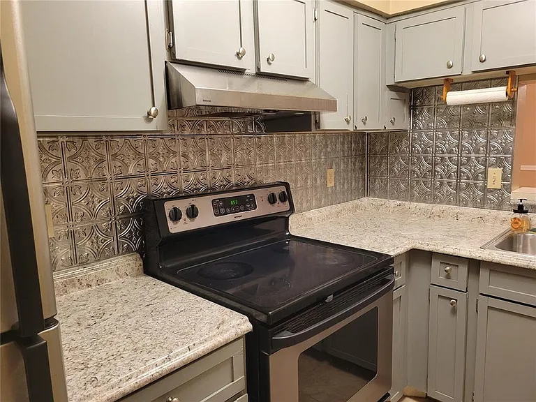 1808 Northlake Dr #1808 — Photo 16