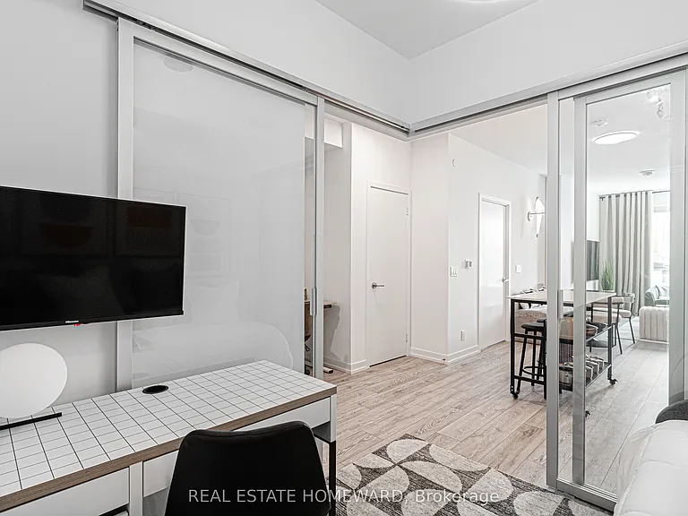 2020 Bathurst St #502 — Photo 29