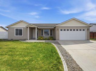 6101 Bulldog Ln, Pasco, WA 99301