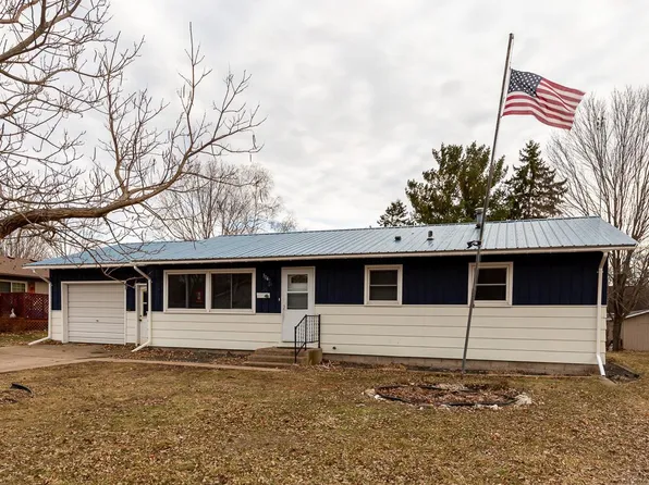304 Russells Ct, Woodville, WI 54028
