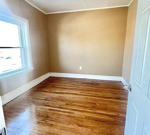 5th image of 351 S Cicero Ave Unit 2