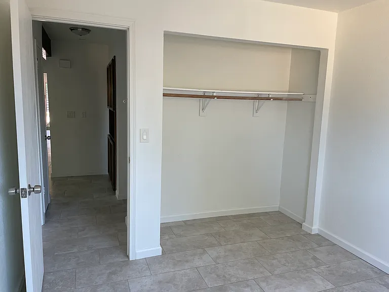 1708B Kent St #B — Photo 7