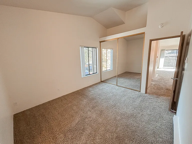 Stone Creek Apartments Beaverton — Photo 114