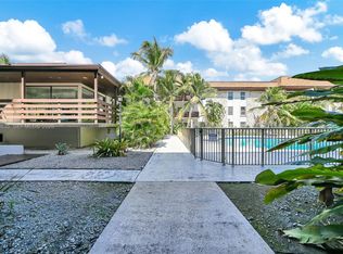 7483 SW 82nd St APT A101, Miami, FL 33143