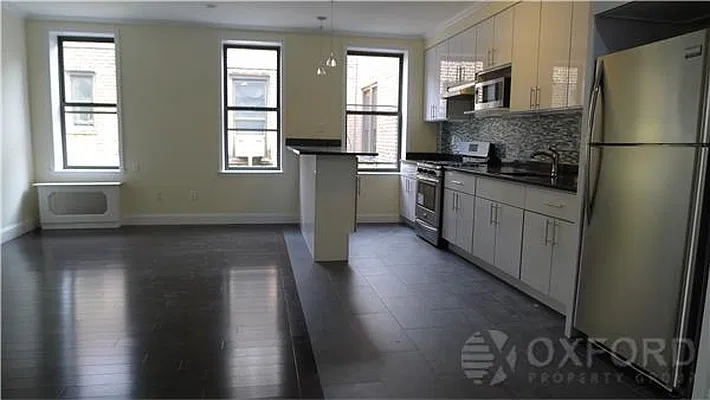 Rented by Oxford Property Group | media 30