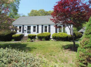 10 Bartlett Rd, Randolph, MA 02368